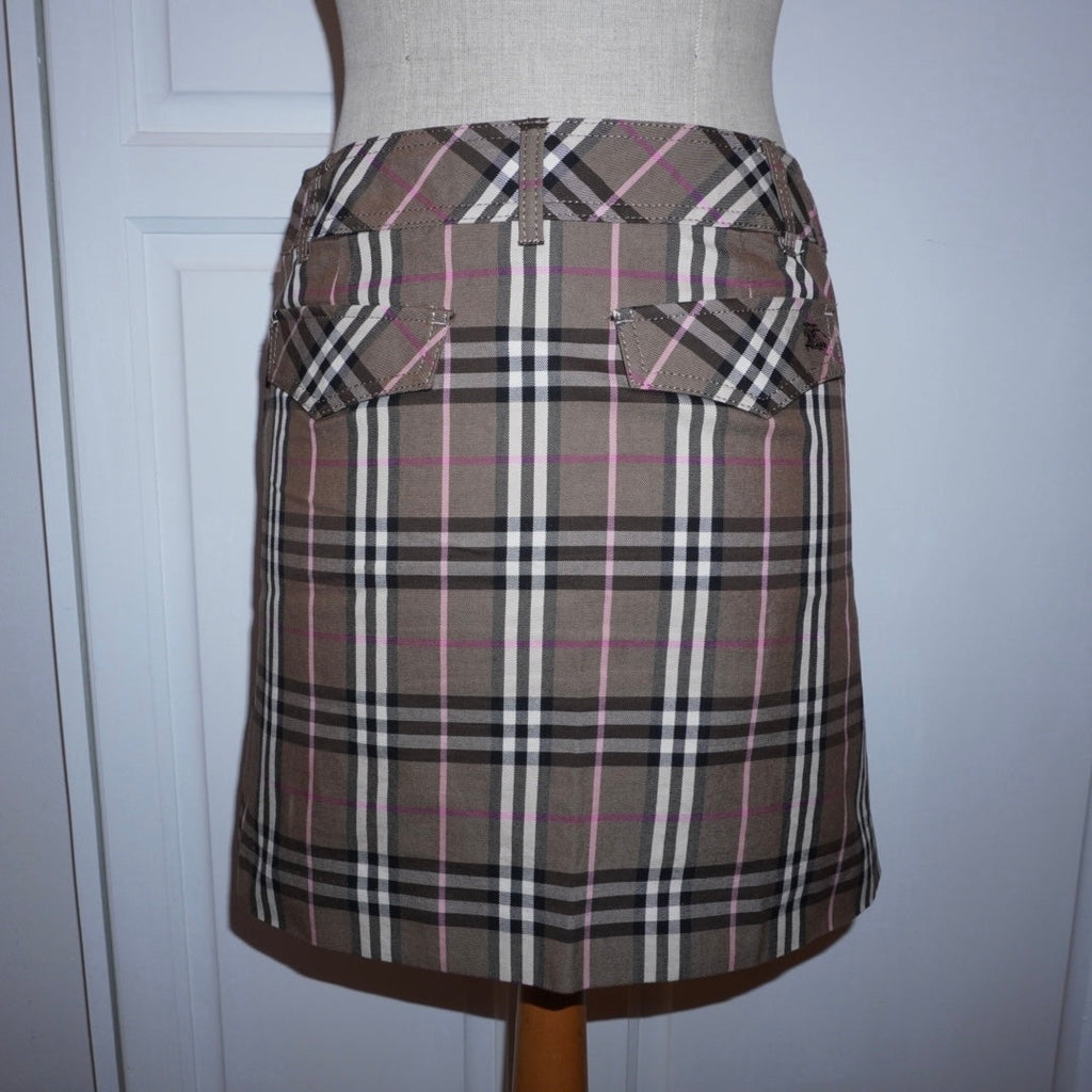 Burberry Skirt (S)