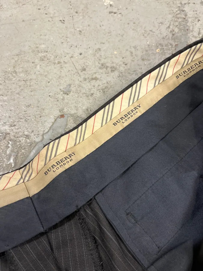Burberry Black Elegant Pants Suit